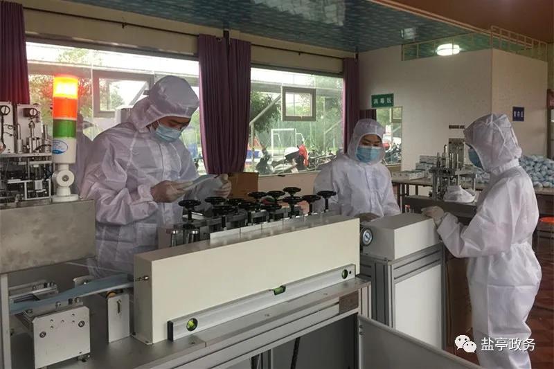 绵阳盐亭县首家口罩厂建成投产，日产量30万只！厉害了！